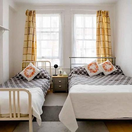 Homestay Near Tottenham Hotspur Stadium London Eksteriør billede